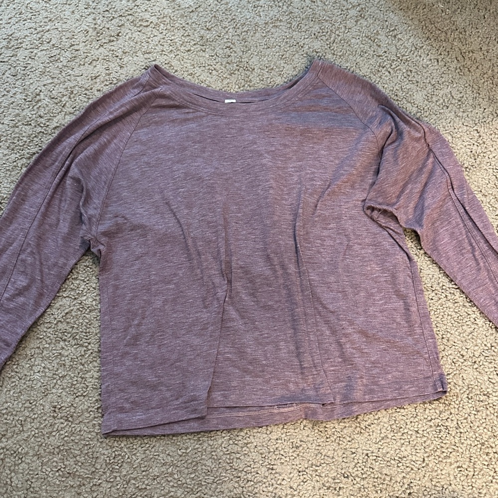 lululemon long sleeve tee